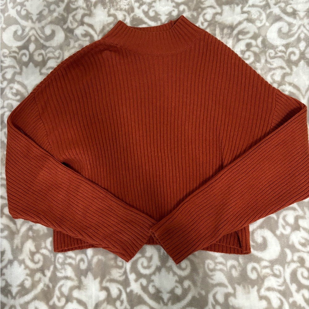 brand- RSQ size- SMALL